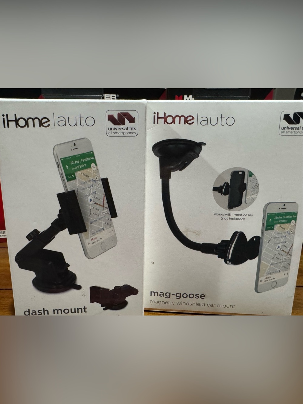 iHome auto mag-goose Magnetic Windshield Car Mount in Black